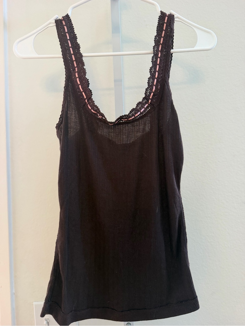 Scalloped Square Neck Tank Top in Brown - Picture 4 of 5